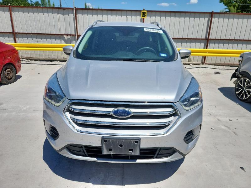  FORD ESCAPE 2019 Серебристый
