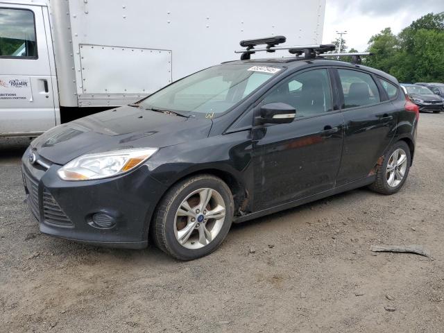 Hatchbacks FORD FOCUS 2013 Czarny