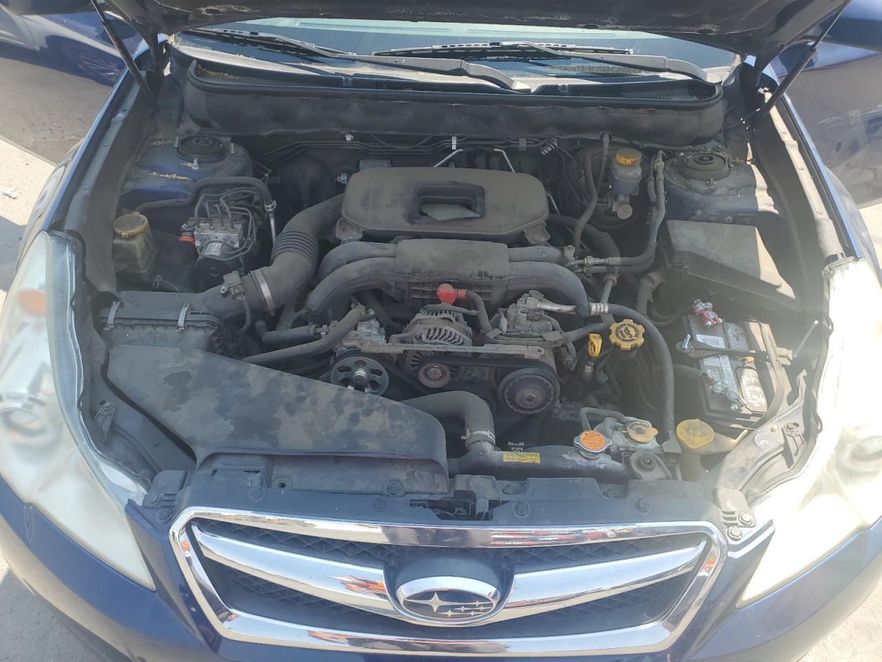 2010 Subaru Legacy 2.5I Limited VIN: 4S3BMCK65A3211646 Lot: 64209905
