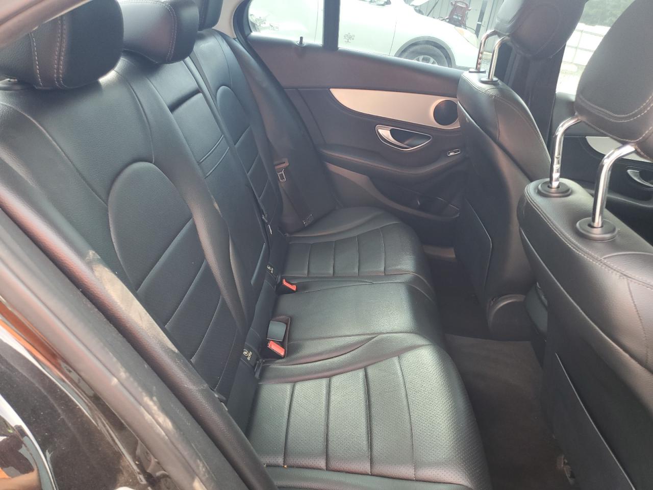 2016 Mercedes-Benz C 300 VIN: 55SWF4JB7GU129184 Lot: 64310895