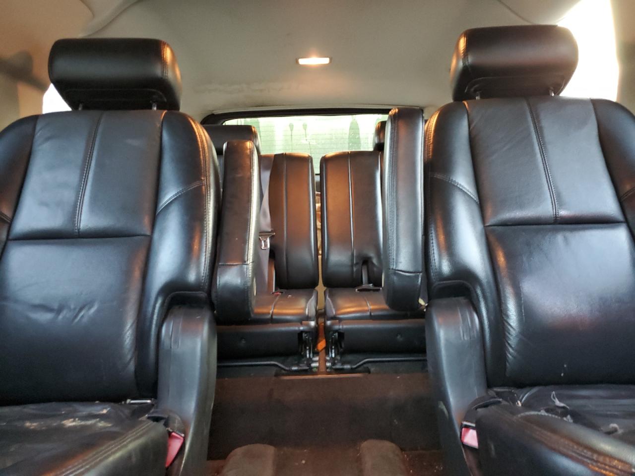 2007 Chevrolet Suburban K1500 VIN: 3GNFK16347G205684 Lot: 63731735
