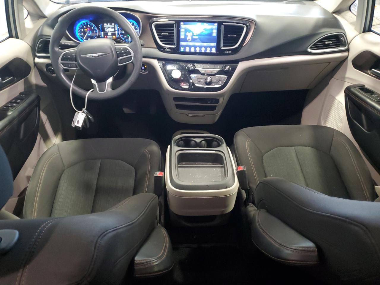 2018 Chrysler Pacifica Touring Plus VIN: 2C4RC1FG0JR356948 Lot: 63998575