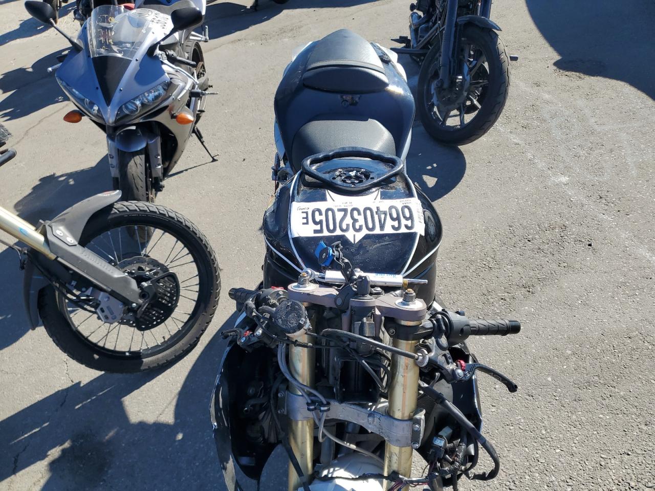 jkazxcd136a009618 JKAZXCD136A009618 2006 Kawasaki Zx1000 D6F