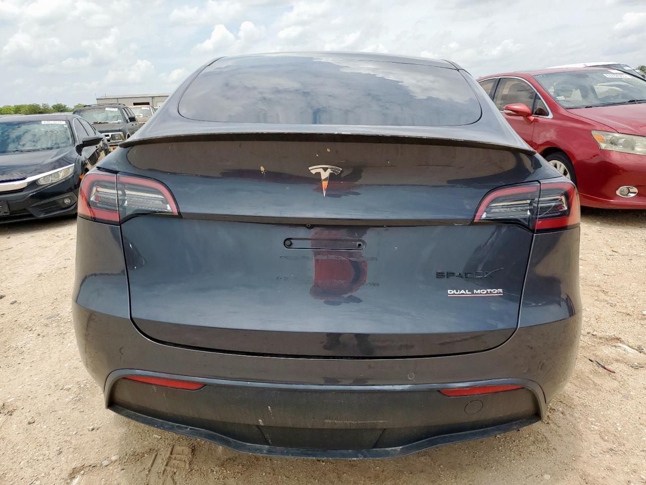 2021 Tesla Model Y VIN: 5YJYGDEF1MF252284 Lot: 63441345
