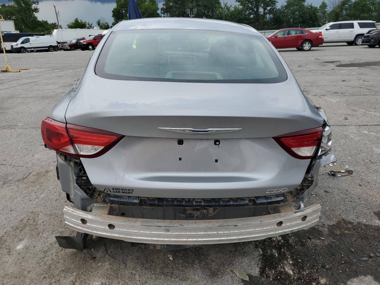 2015 Chrysler 200 Limited VIN: 1C3CCCAB1FN669335 Lot: 63912875