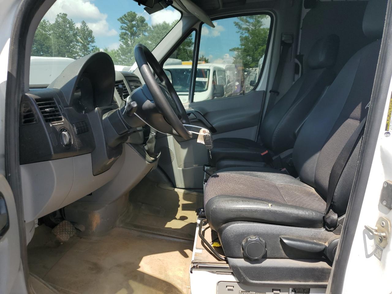 2017 Mercedes-Benz Sprinter 2500 VIN: WD3PE7CD2HP534007 Lot: 67073675