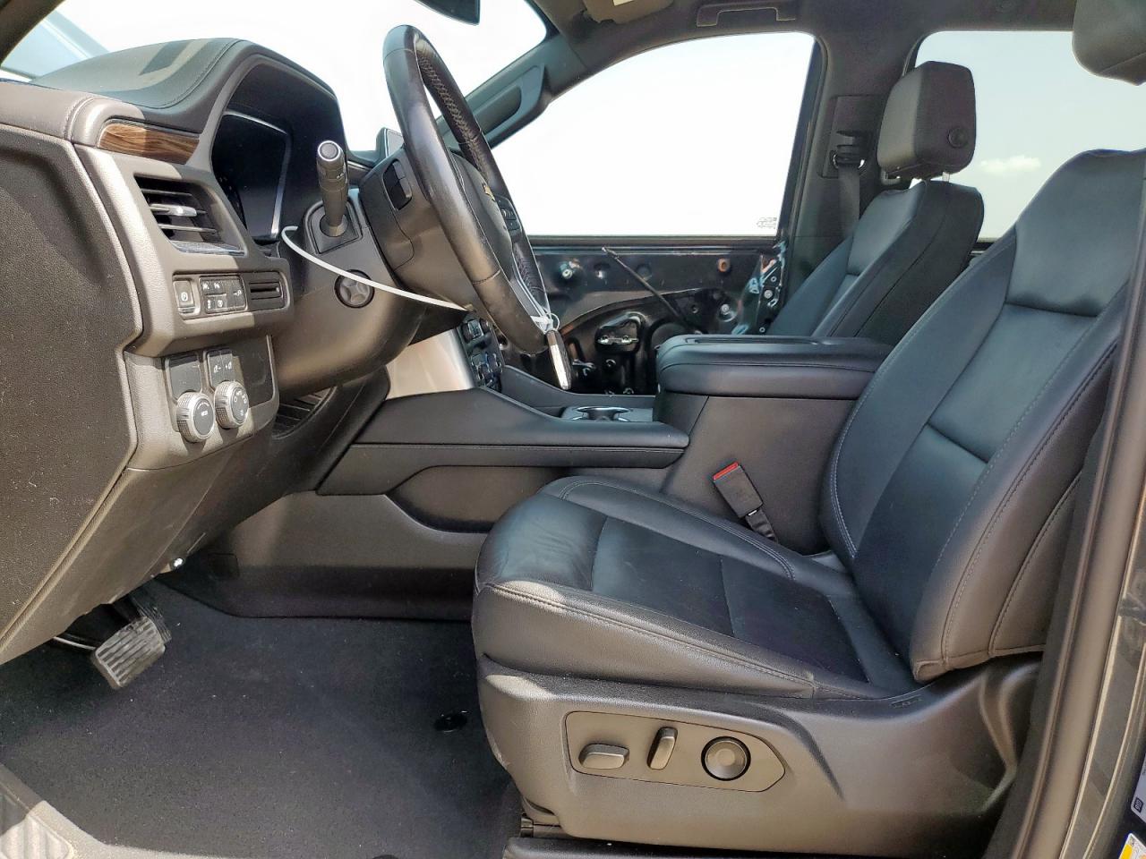 2022 Chevrolet Suburban C1500 Lt VIN: 1GNSCCKD8NR263851 Lot: 63003215