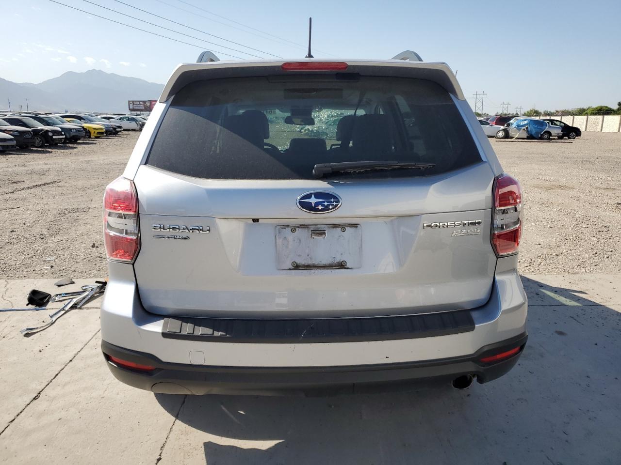 2015 Subaru Forester 2.5I Limited VIN: JF2SJAHC5FH811895 Lot: 64123275