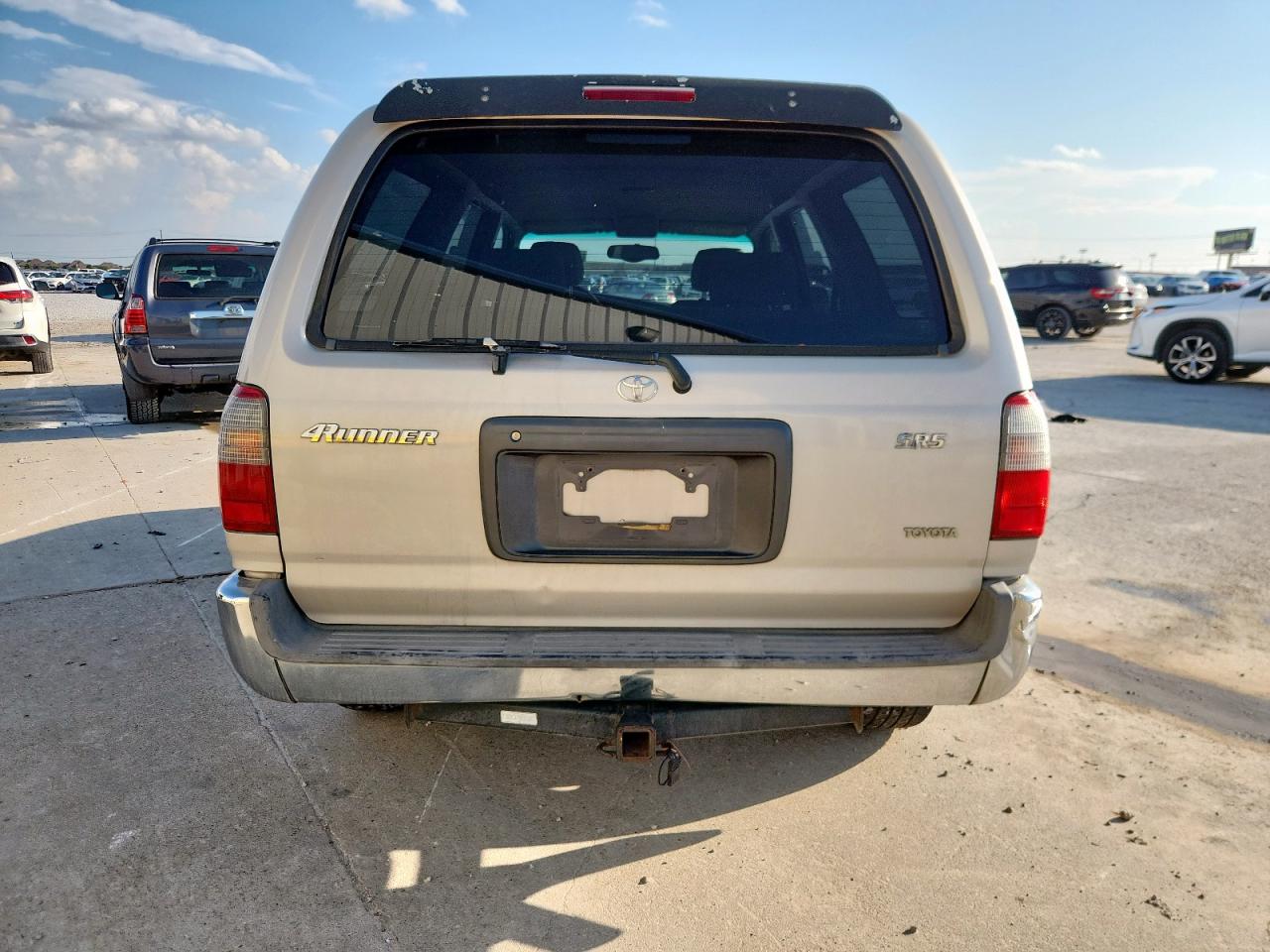 1999 Toyota 4Runner Sr5 VIN: JT3GN86R8X0102889 Lot: 63686055