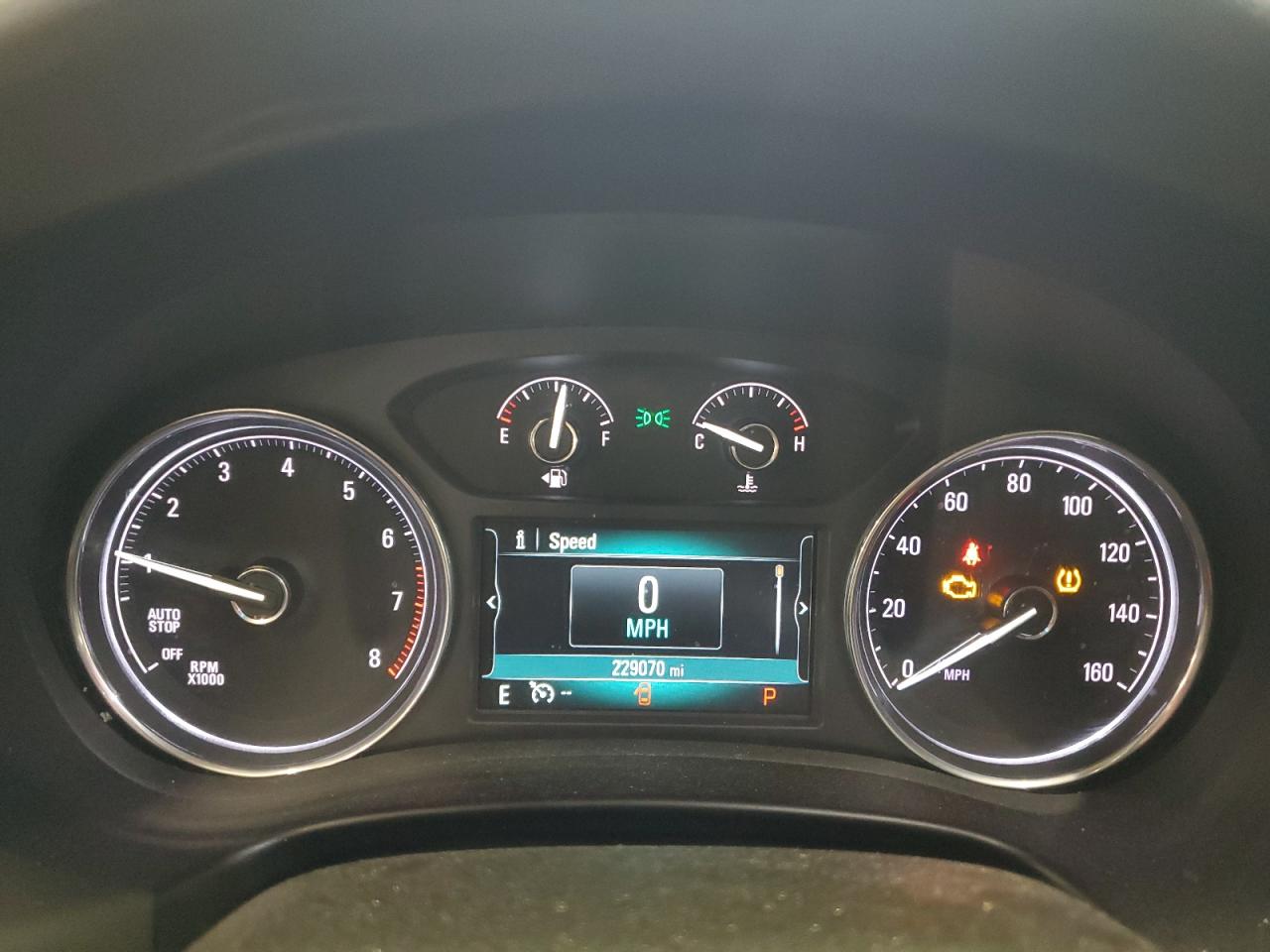 2018 Buick Enclave Essence VIN: 5GAEVAKW1JJ212949 Lot: 67242565