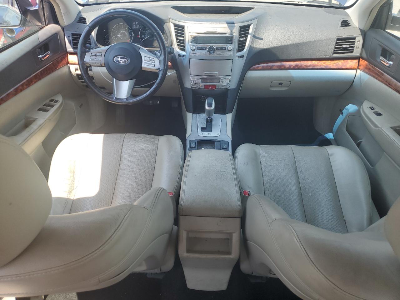 2010 Subaru Legacy 2.5I Limited VIN: 4S3BMCK65A3211646 Lot: 64209905