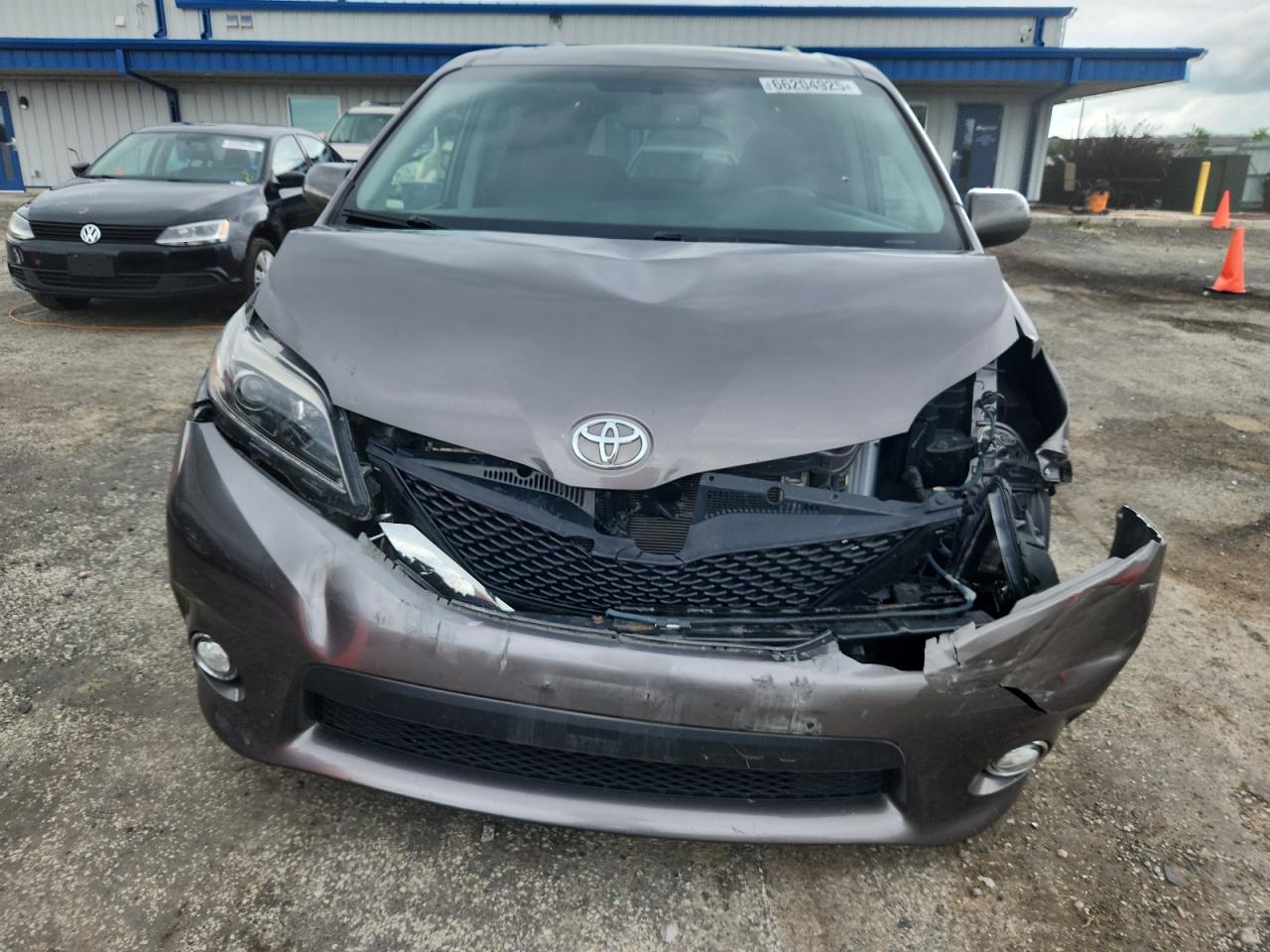 2016 Toyota Sienna Se VIN: 5TDXK3DC4GS749857 Lot: 66204925