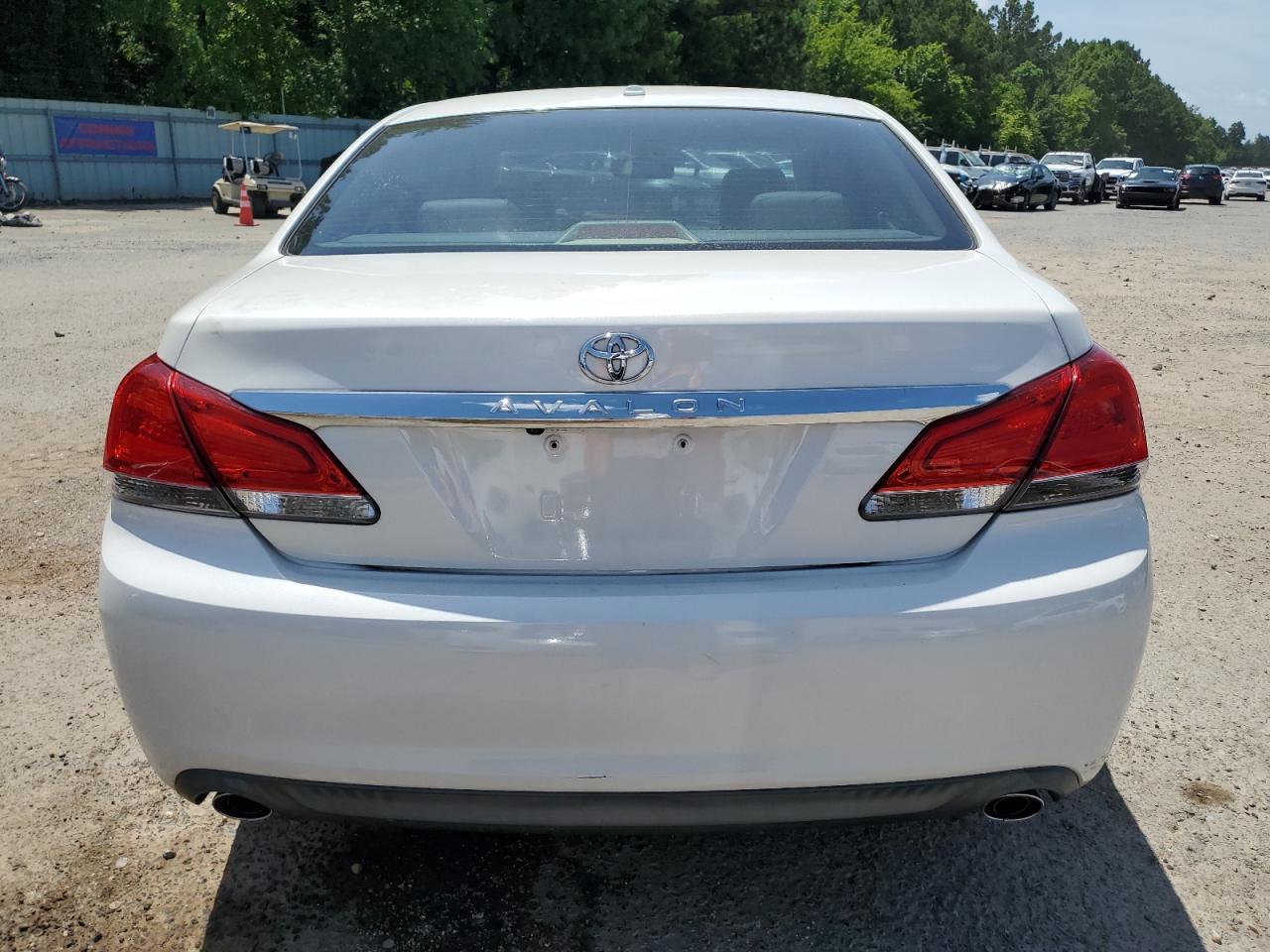 2011 Toyota Avalon Base VIN: 4T1BK3DB4BU415507 Lot: 63029105