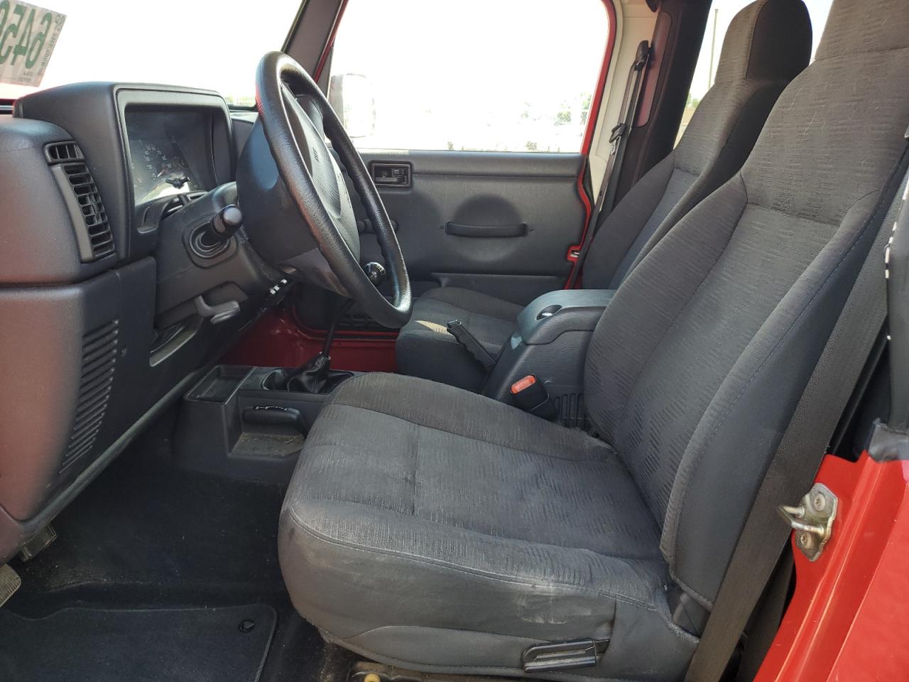 2005 Jeep Wrangler X VIN: 1J4FA39S05P383279 Lot: 64568535