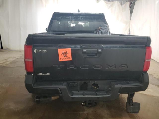  TOYOTA TACOMA 2024 Czarny