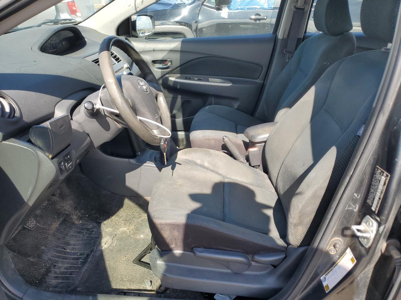 2010 Toyota Yaris VIN: JTDBT4K3XA1374870 Lot: 65362455