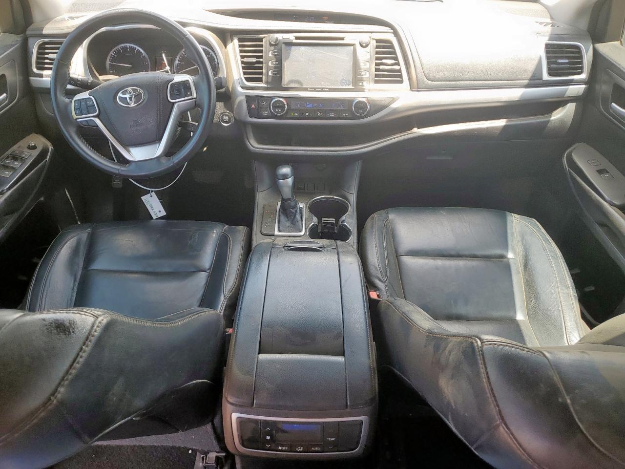 2016 Toyota Highlander Xle VIN: 5TDKKRFH4GS158482 Lot: 63754445