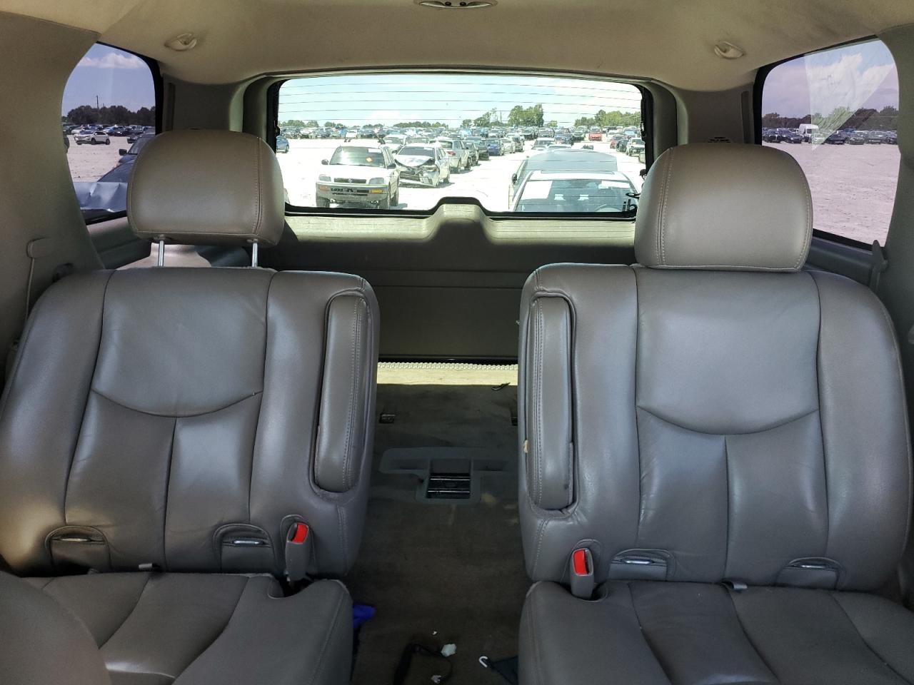 2005 GMC Yukon VIN: 1GKEC13T15J255495 Lot: 64555605