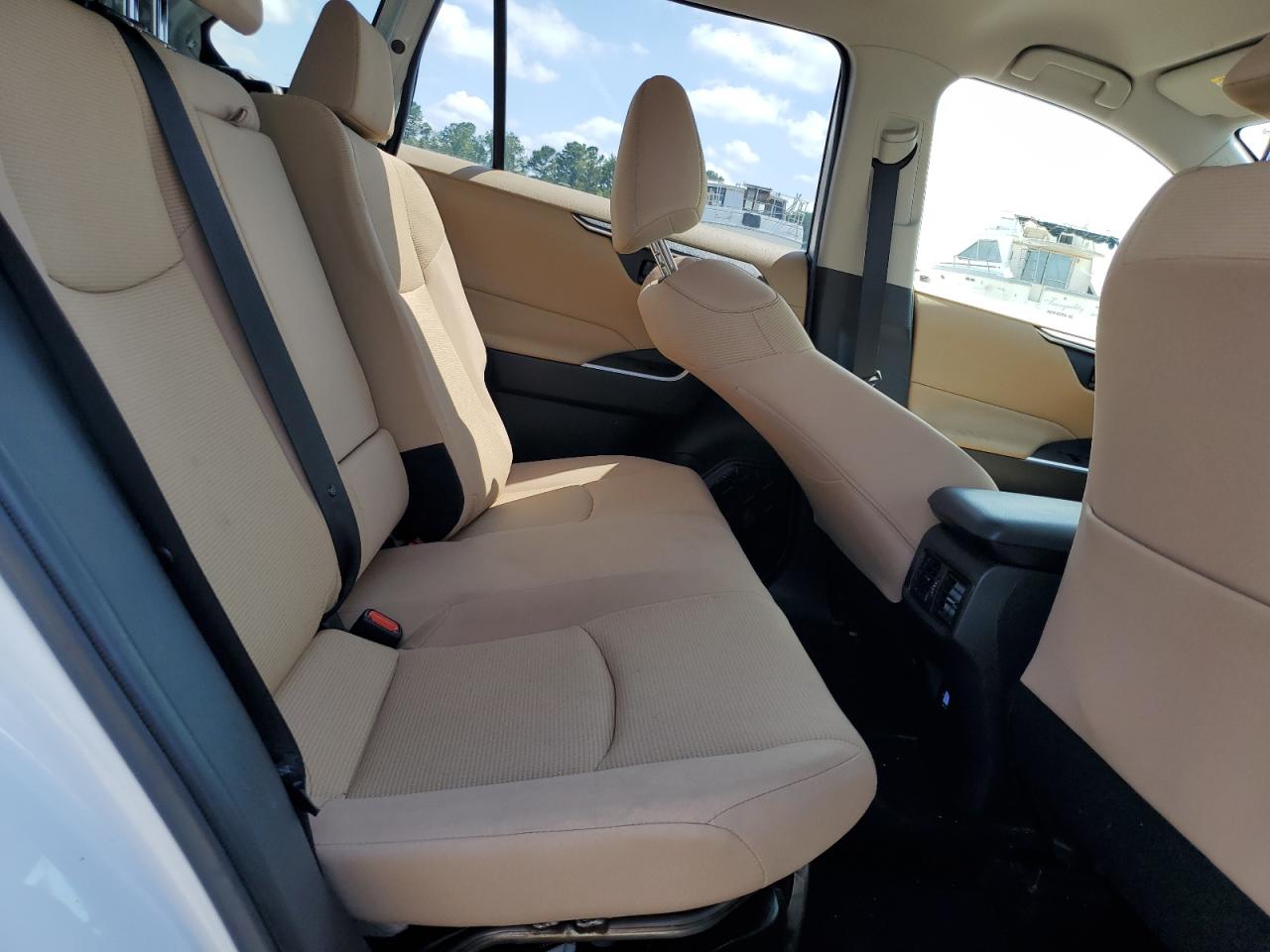 2020 Toyota Rav4 Le VIN: JTMLWRFV0LD069786 Lot: 63695085