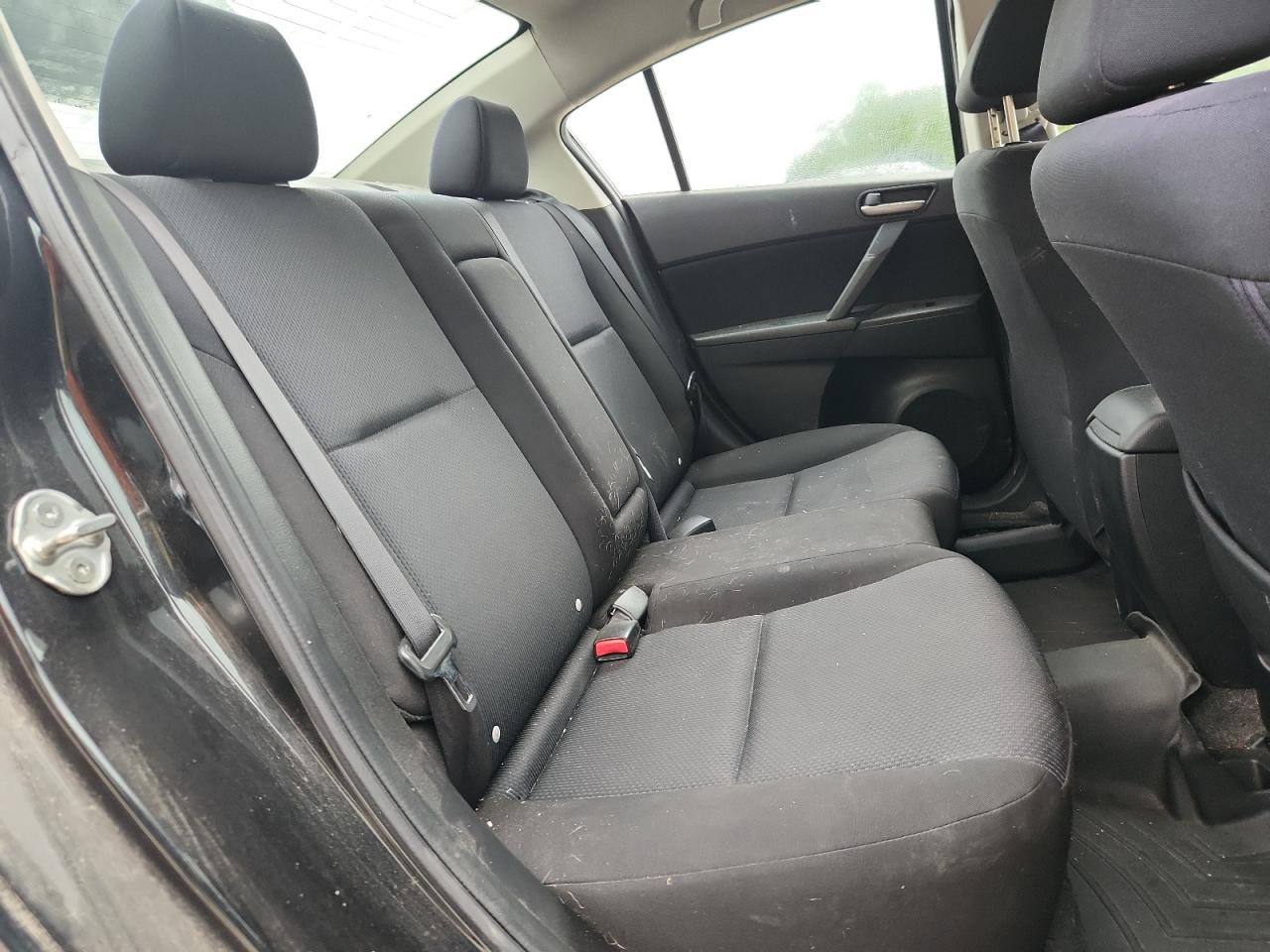 2011 Mazda 3 I VIN: JM1BL1VF5B1354838 Lot: 63669855
