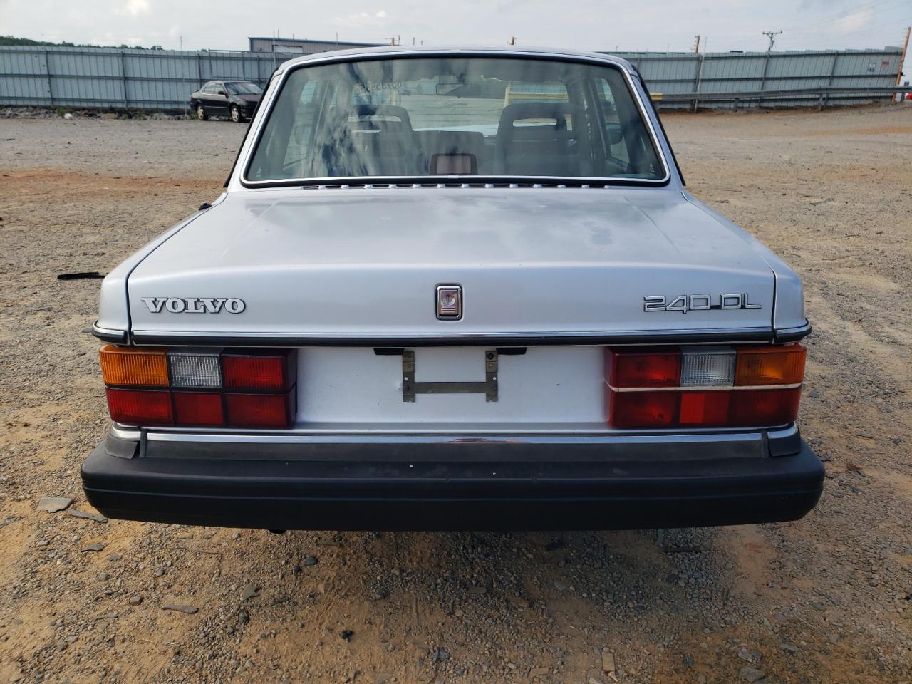 1989 Volvo 244 Dl VIN: YV1AX8848K1374918 Lot: 65735985