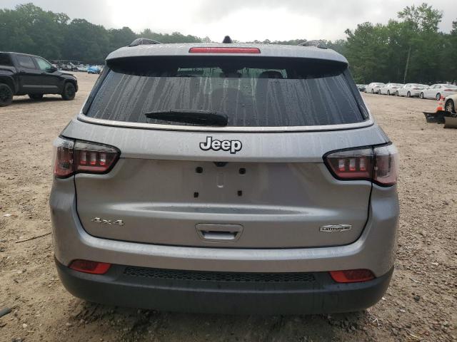  JEEP COMPASS 2023 Srebrny