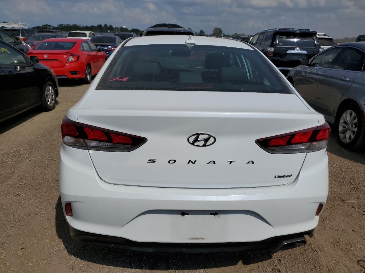 2018 Hyundai Sonata Sport VIN: 5NPE34AF7JH657762 Lot: 64763805