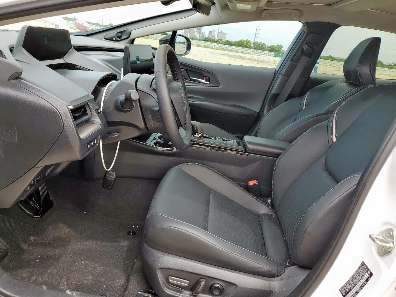 2024 Toyota Prius Le VIN: JTDACAAU2R3032253 Lot: 63084285