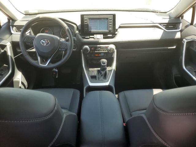  TOYOTA RAV4 2019 Srebrny