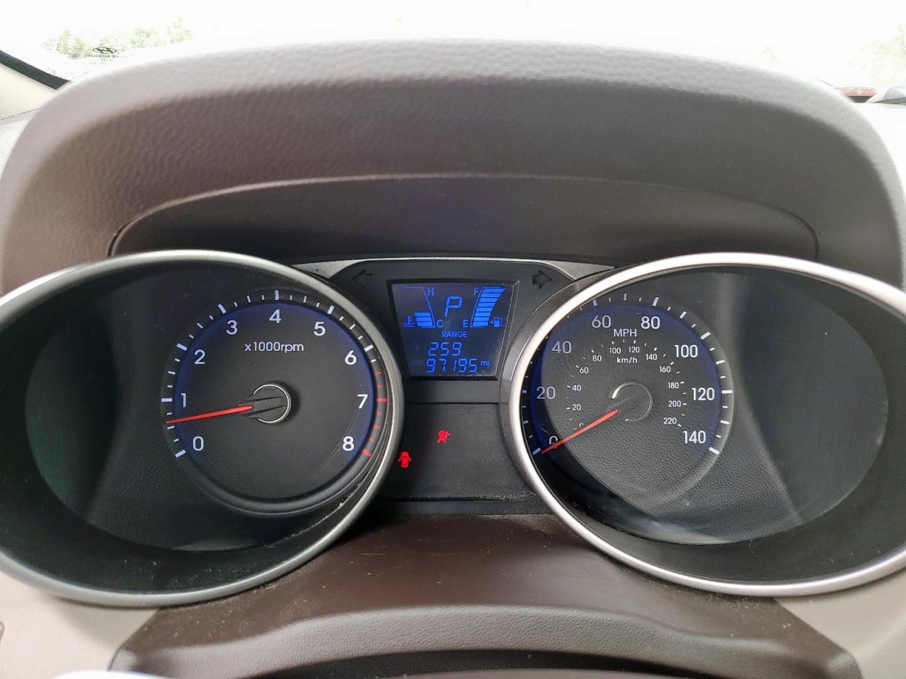 km8ju3ac2cu468453 KM8JU3AC2CU468453 2012 Hyundai Tucson Gls
