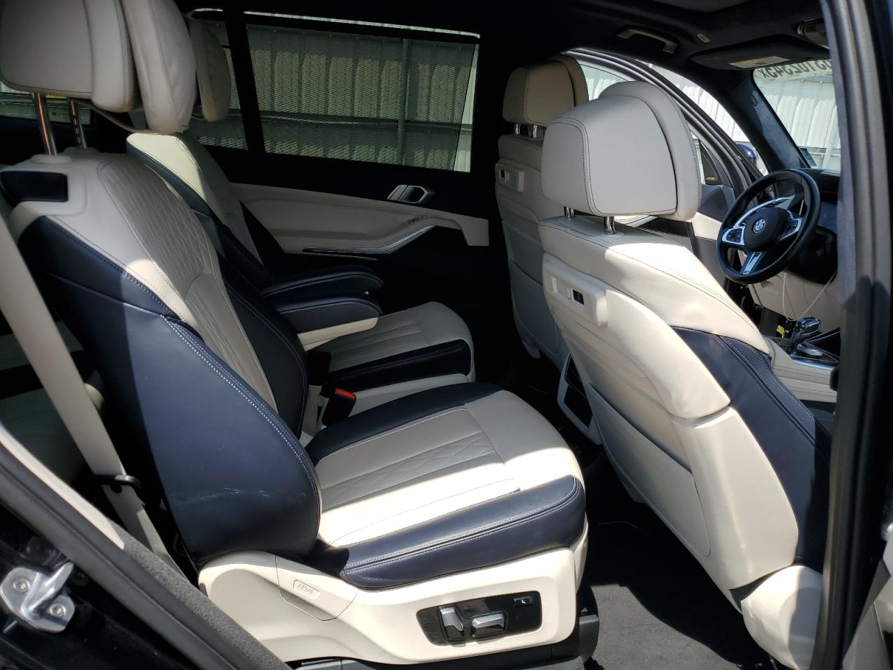 2019 BMW X7 xDrive40I VIN: 5UXCW2C54KLB43941 Lot: 63102345