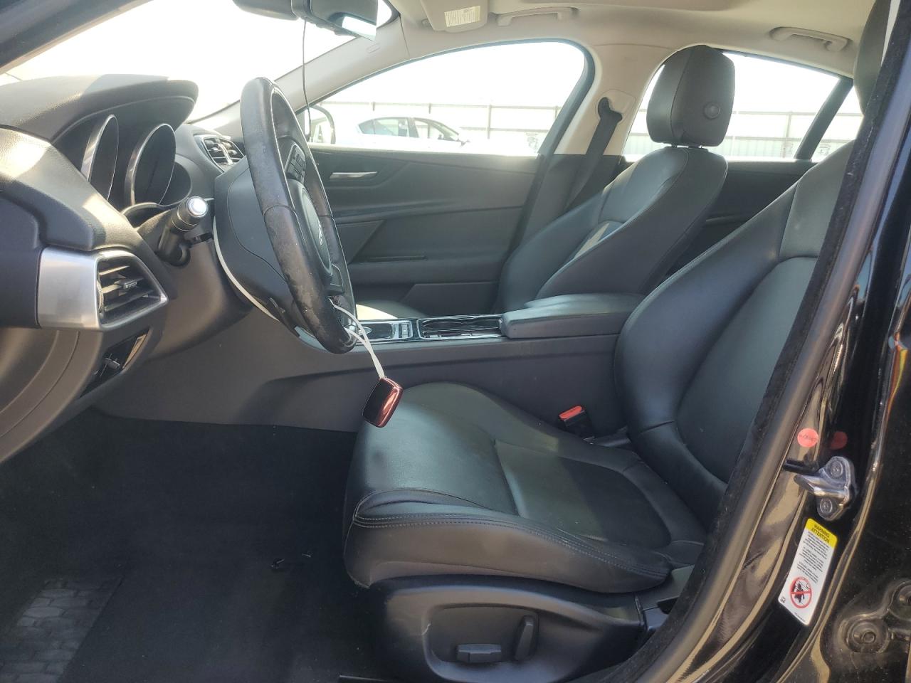 2017 Jaguar Xe Premium VIN: SAJAD4BG2HA955075 Lot: 63683195
