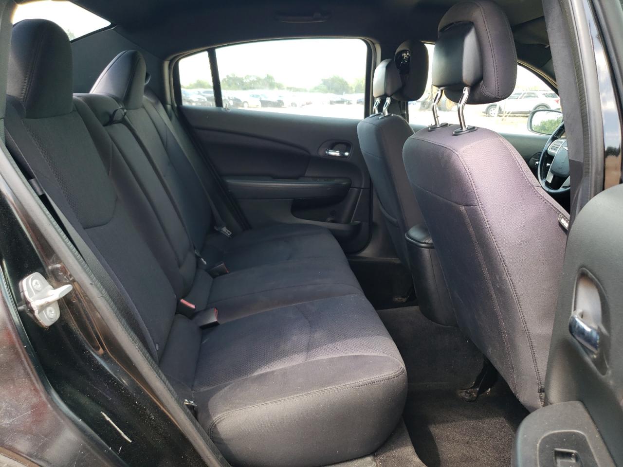 2014 Chrysler 200 Touring VIN: 1C3CCBBB0EN186183 Lot: 64924015