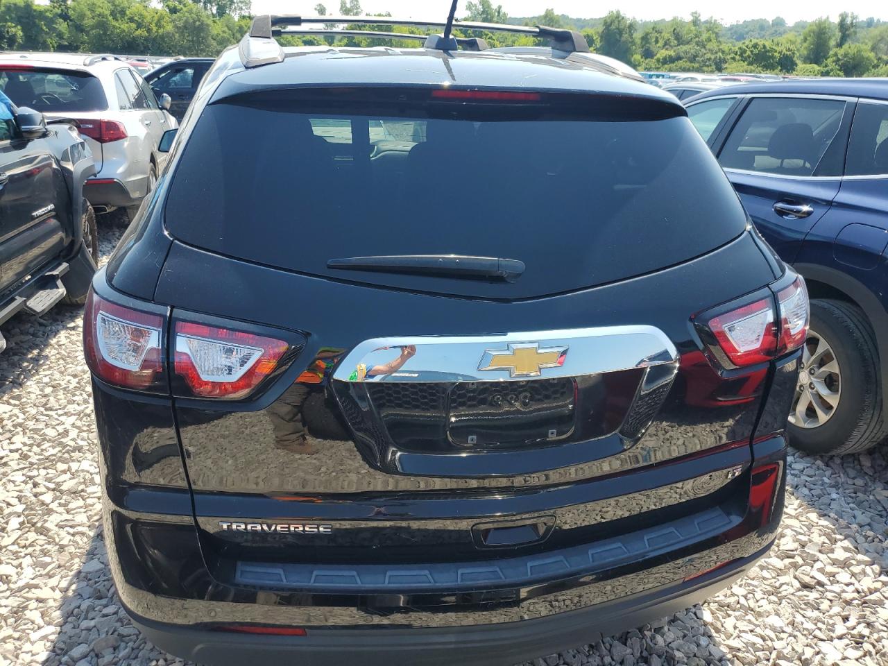 2017 Chevrolet Traverse Lt VIN: 1GNKRGKD4HJ334049 Lot: 62883025