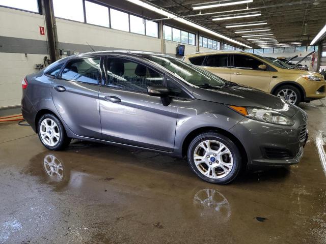  FORD FIESTA 2016 Серый