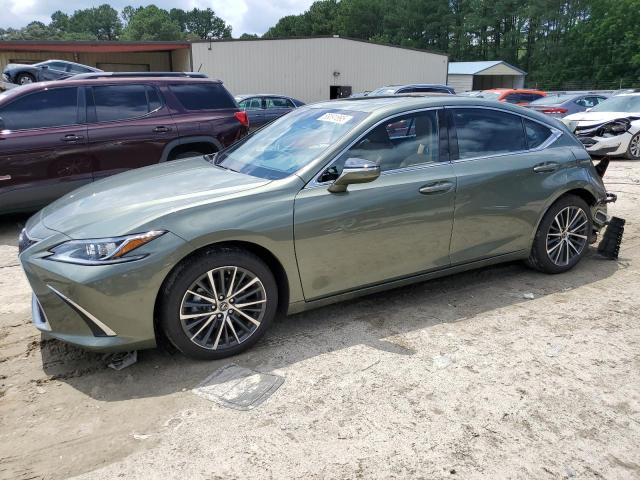 LEXUS ES 300H BA 2025