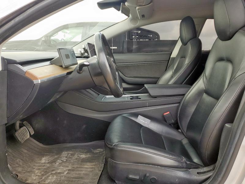  TESLA MODEL 3 2018 Srebrny