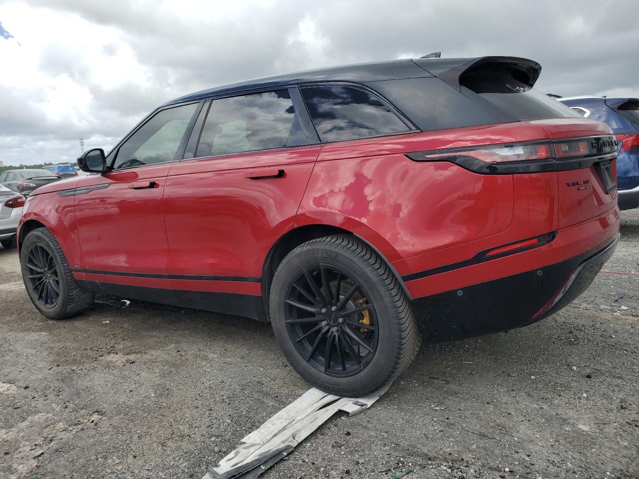 2018 Land Rover Range Rover Velar R-Dynamic Se VIN: SALYL2RX1JA751392 Lot: 64769525
