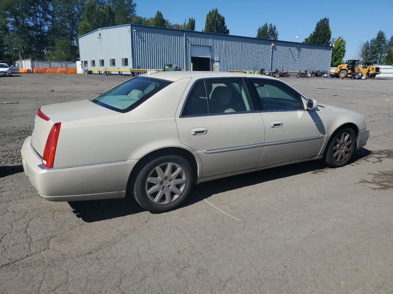 1g6kh5e6xbu133729 1G6KH5E6XBU133729 2011 Cadillac Dts Premium Collection