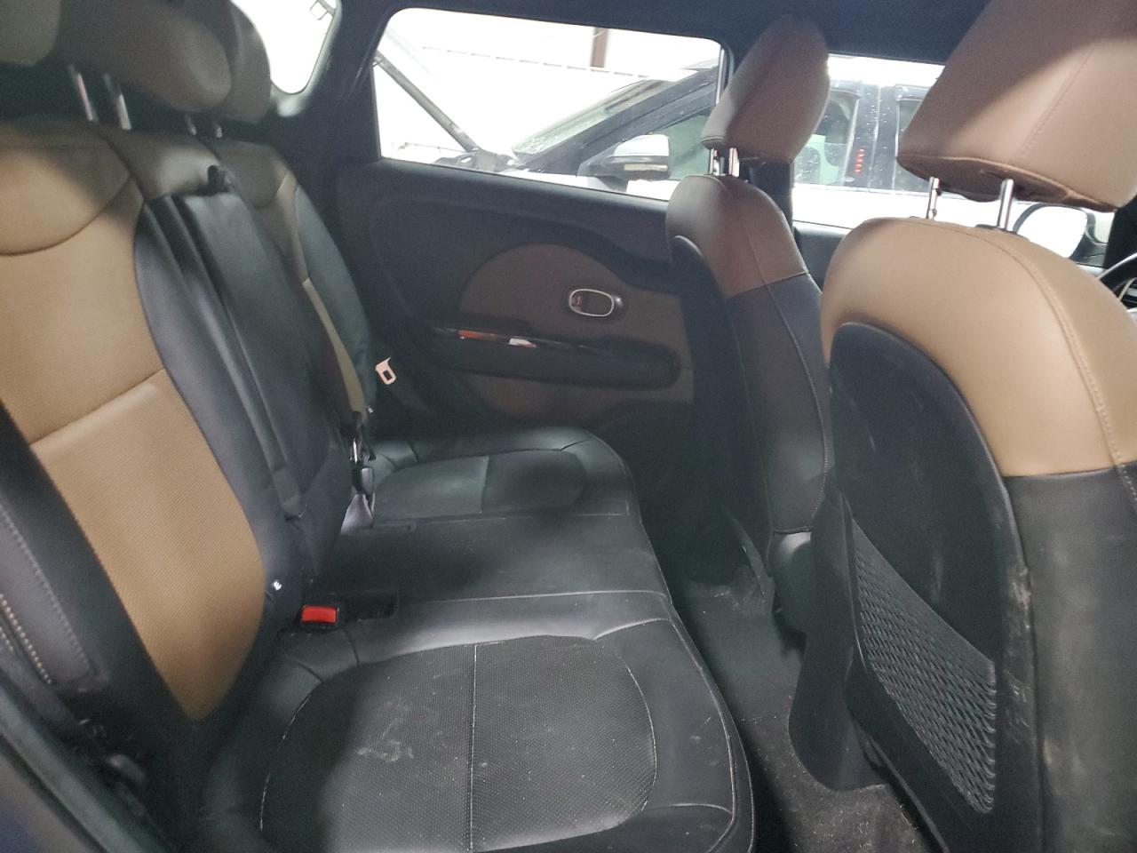 2016 Kia Soul + VIN: KNDJP3A58G7281381 Lot: 63395525