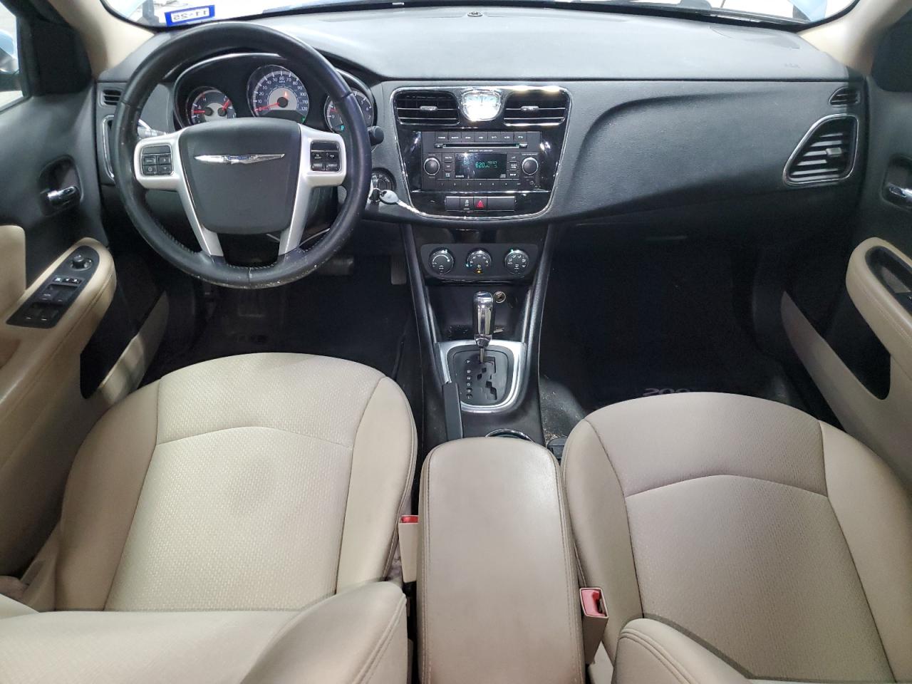 2012 Chrysler 200 Touring VIN: 1C3CCBBB6CN204831 Lot: 64697275