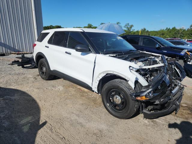  FORD EXPLORER 2024 Белы