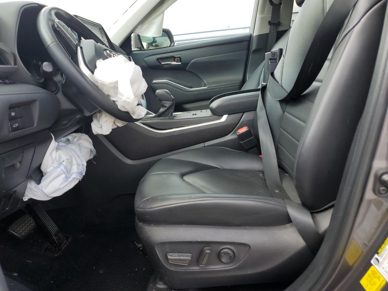 2022 Toyota Highlander Hybrid Xle VIN: 5TDGBRCHXNS553709 Lot: 64360285