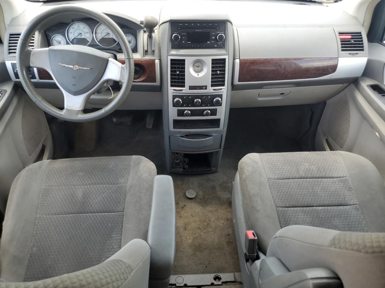2010 Chrysler Town & Country Touring VIN: 2A4RR5D10AR494441 Lot: 64512235