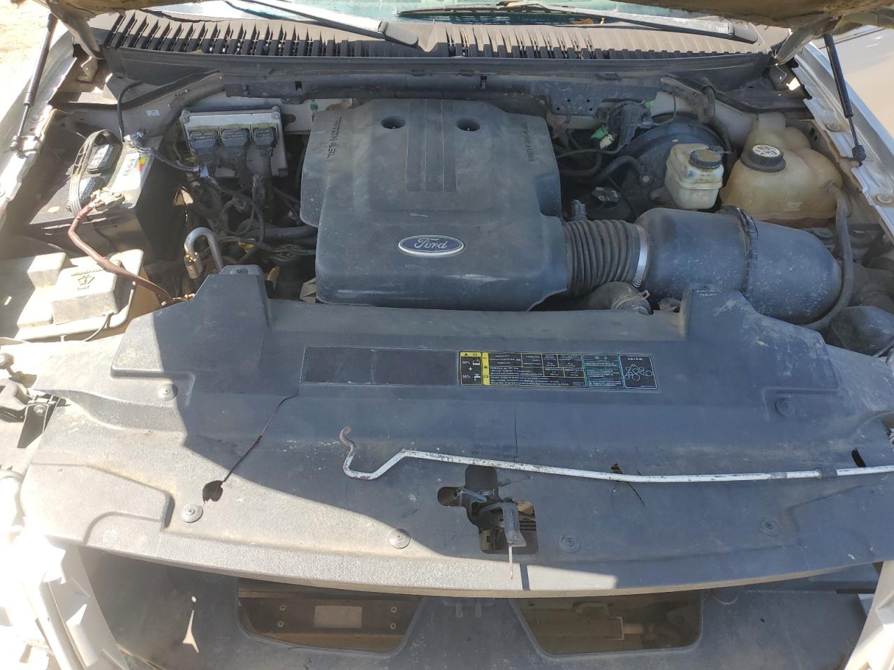 2004 Ford Expedition Xlt VIN: 1FMRU15W04LA66823 Lot: 64601835