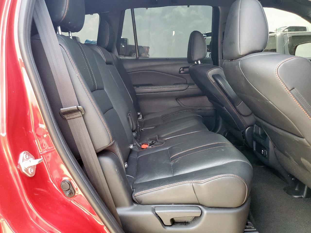 2023 Honda Passport Trail Sport VIN: 5FNYF8H62PB000733 Lot: 63115975