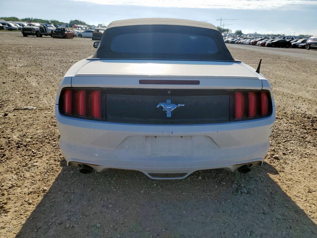 2015 Ford Mustang VIN: 1FATP8EM2F5409623 Lot: 66022735