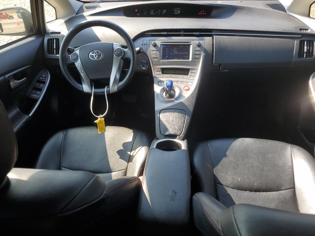 2013 Toyota Prius VIN: JTDKN3DU2D5570955 Lot: 64825925