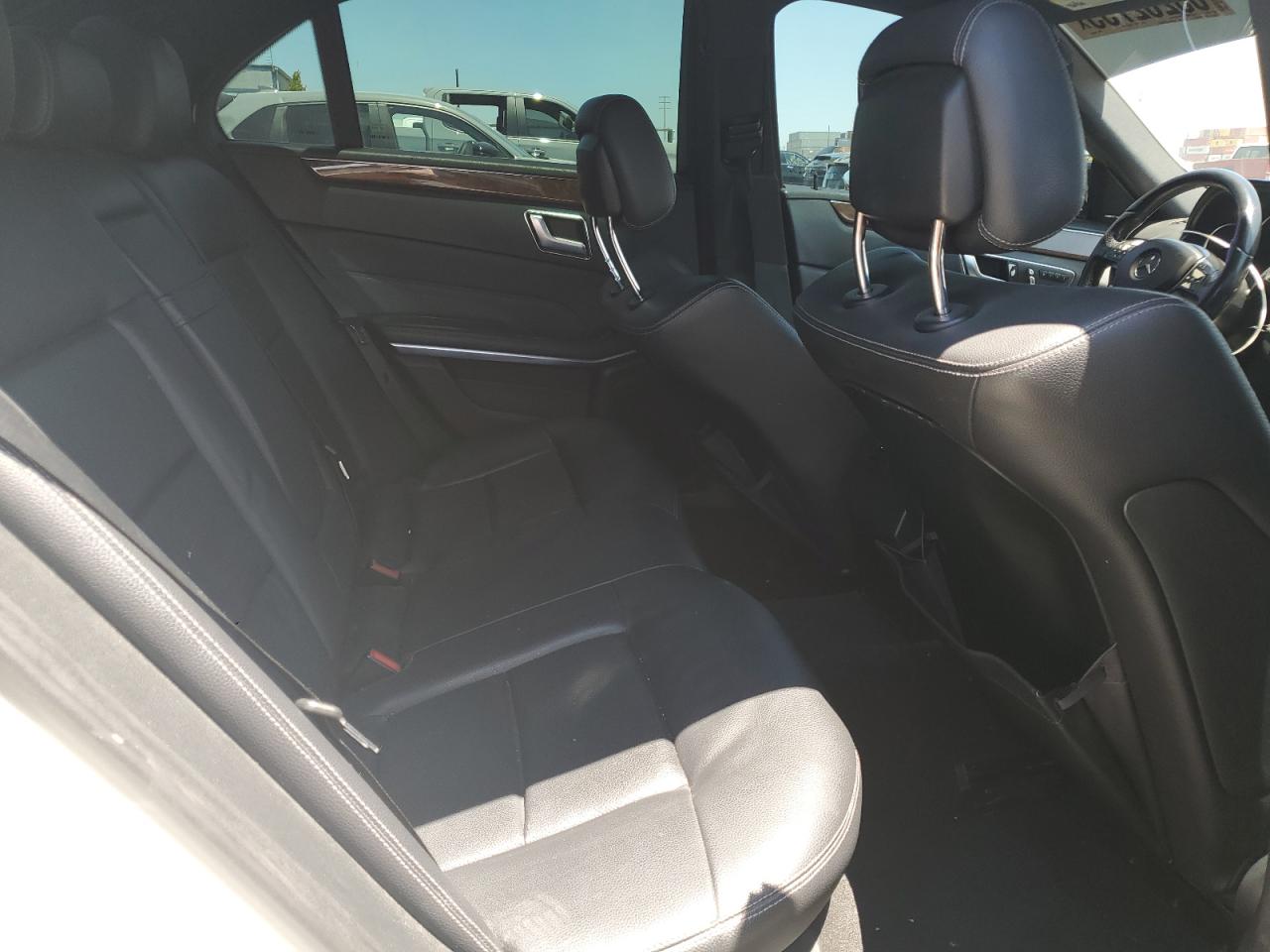 2014 Mercedes-Benz E 350 VIN: WDDHF5KB6EA786939 Lot: 63262755
