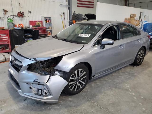  SUBARU LEGACY 2018 Silver